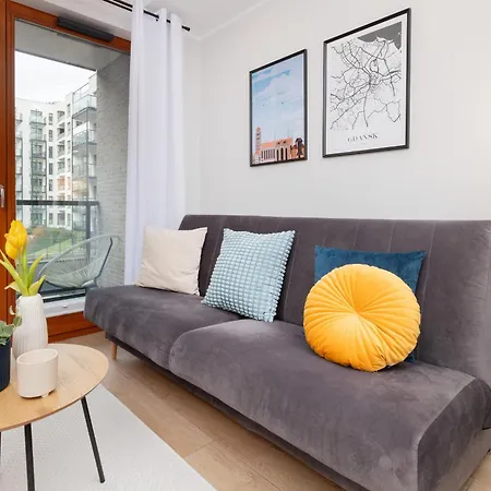 Zajezdnia Wrzeszcz Modern With Balcony & Parking By Renters * Gdańsk