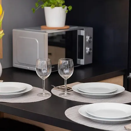 Zajezdnia Wrzeszcz Modern With Balcony & Parking By Renters Διαμέρισμα