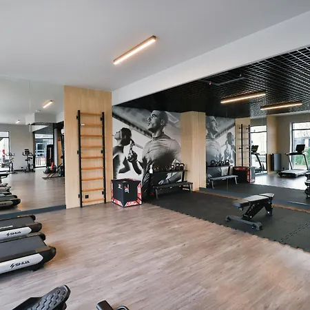 Zajezdnia Wrzeszcz Modern With Balcony & Parking By Renters