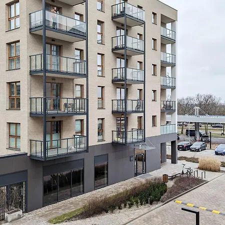 Zajezdnia Wrzeszcz Modern With Balcony & Parking By Renters * Gdaňsk